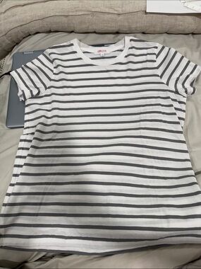 Goldie White and Gray Striped Short Sleeve Tee